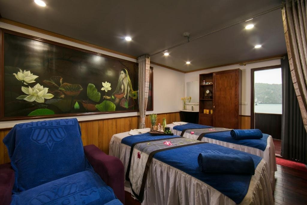 La Regina Royal Hotel